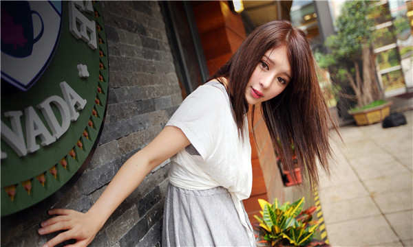 翰林镇想找一个女性生孩子给报酬-｛找个女人生孩子多少钱｝